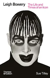 Leigh BowerySue Tilley Leigh BowerySue Tilley