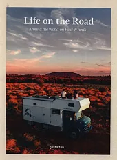 Around the World on Four WheelsMaria Zehentner Around the World on Four WheelsMaria Zehentner