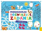 Przedszkolak rozwiązuje zadania Zeszyt niebieski